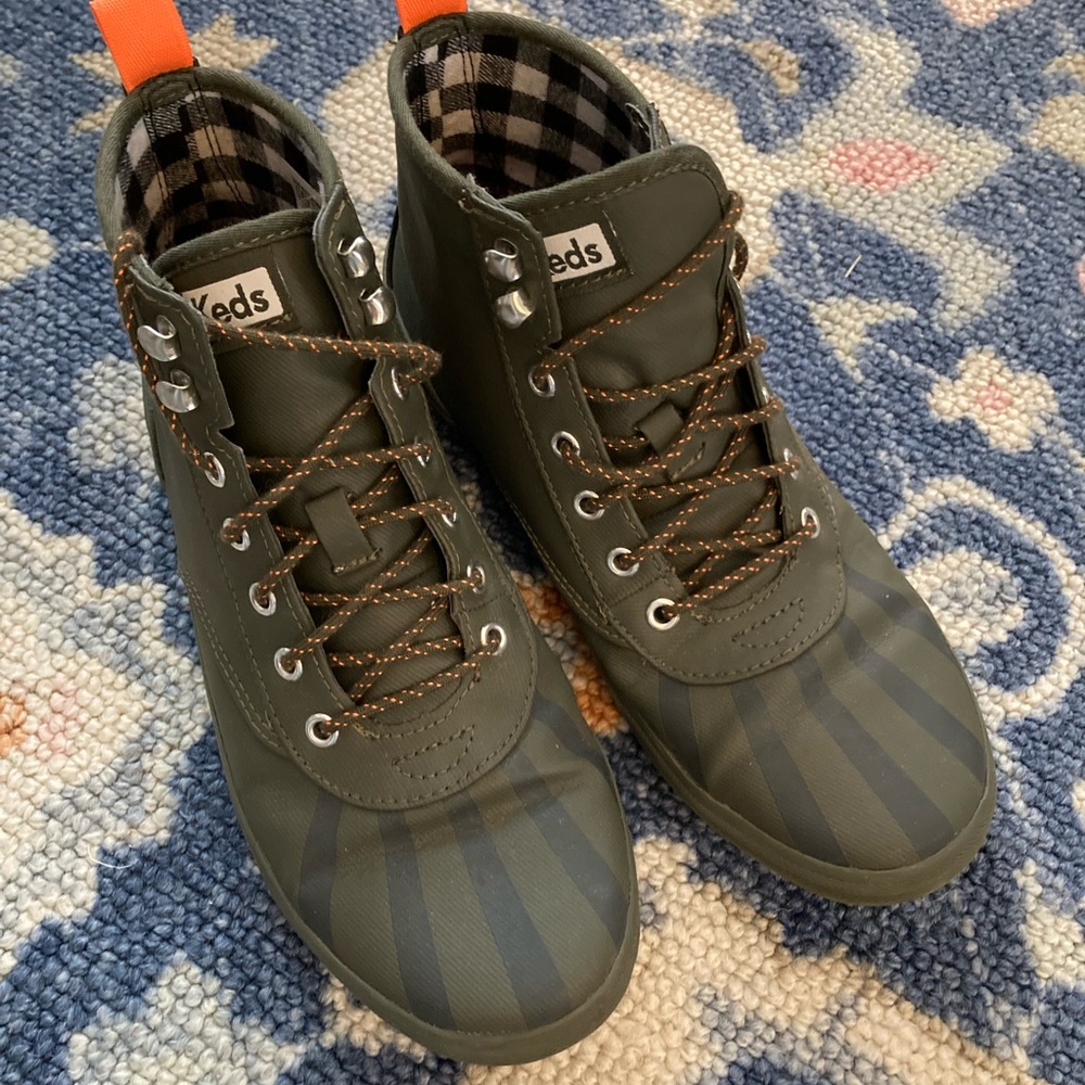 Keds “Scout” boots